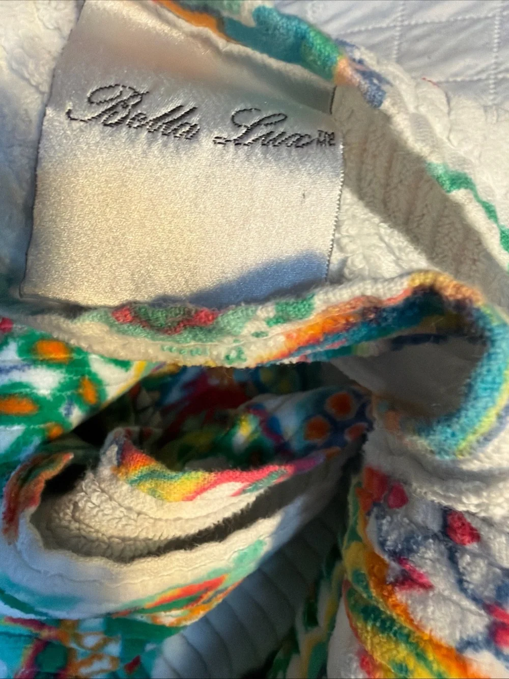 Bella Lux 55x29 discontinued set of 2 Vibrant Teal & Coral Paisley Bath Towel